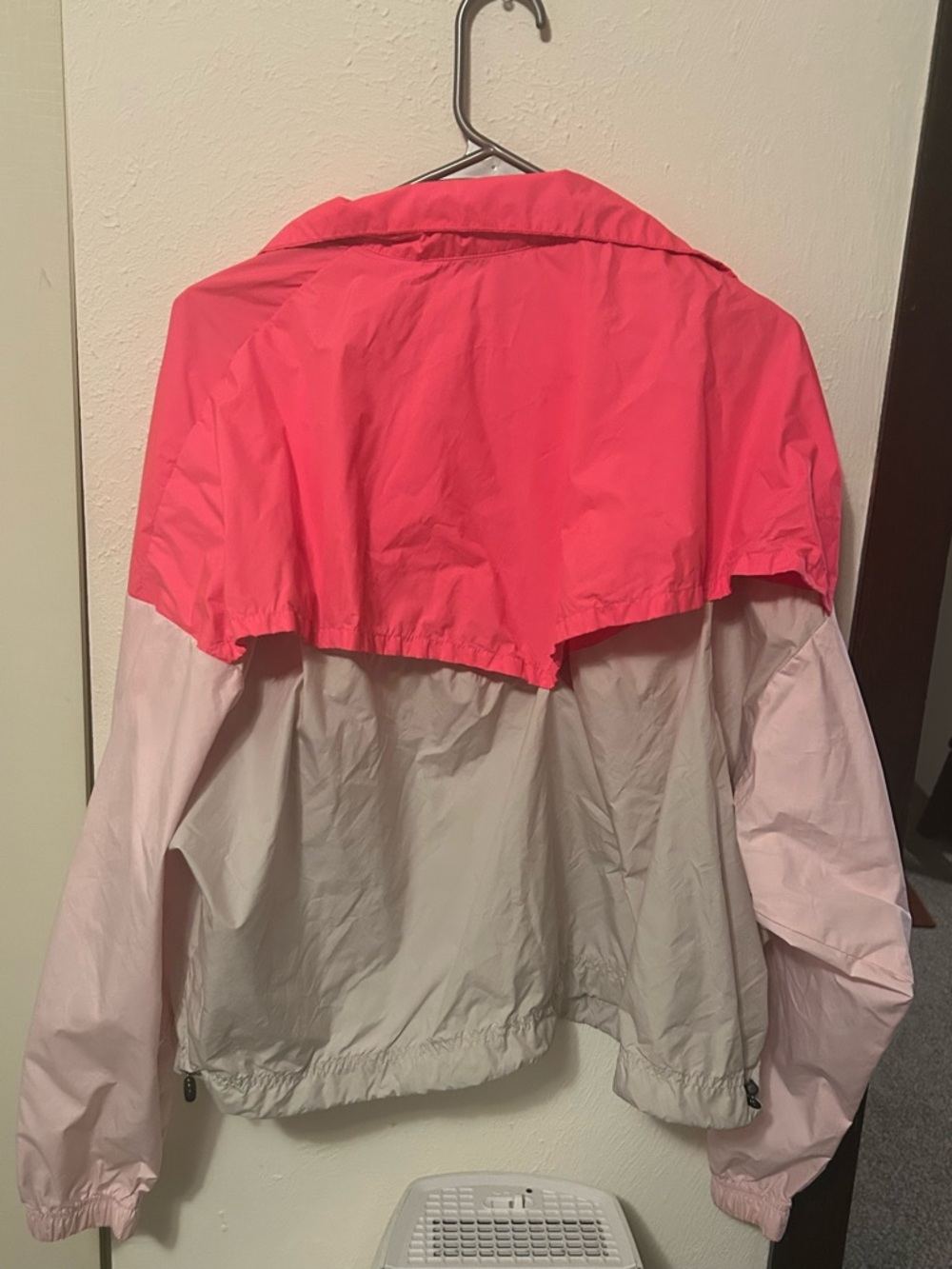 Nike Women's Pink Colorblock Wind Bomber Jacket